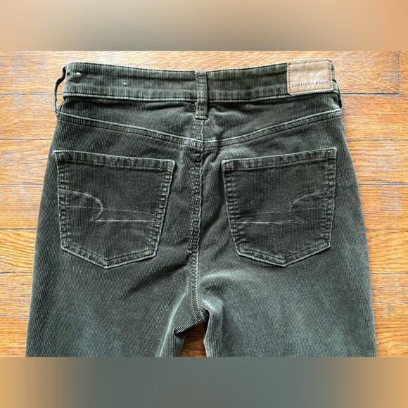 AMERICAN EAGLE Super Stretch Green Corduroy Hi-Rise Jeggings sz 4 (NWOT) - Picture 10 of 16